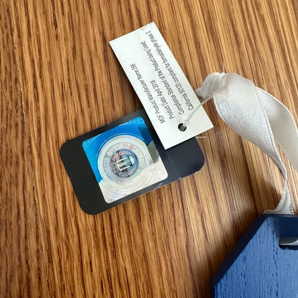 Kansas Jayhawks Team Sports America Christmas ornament gift tag blue red yellow - Picture 4 of 4